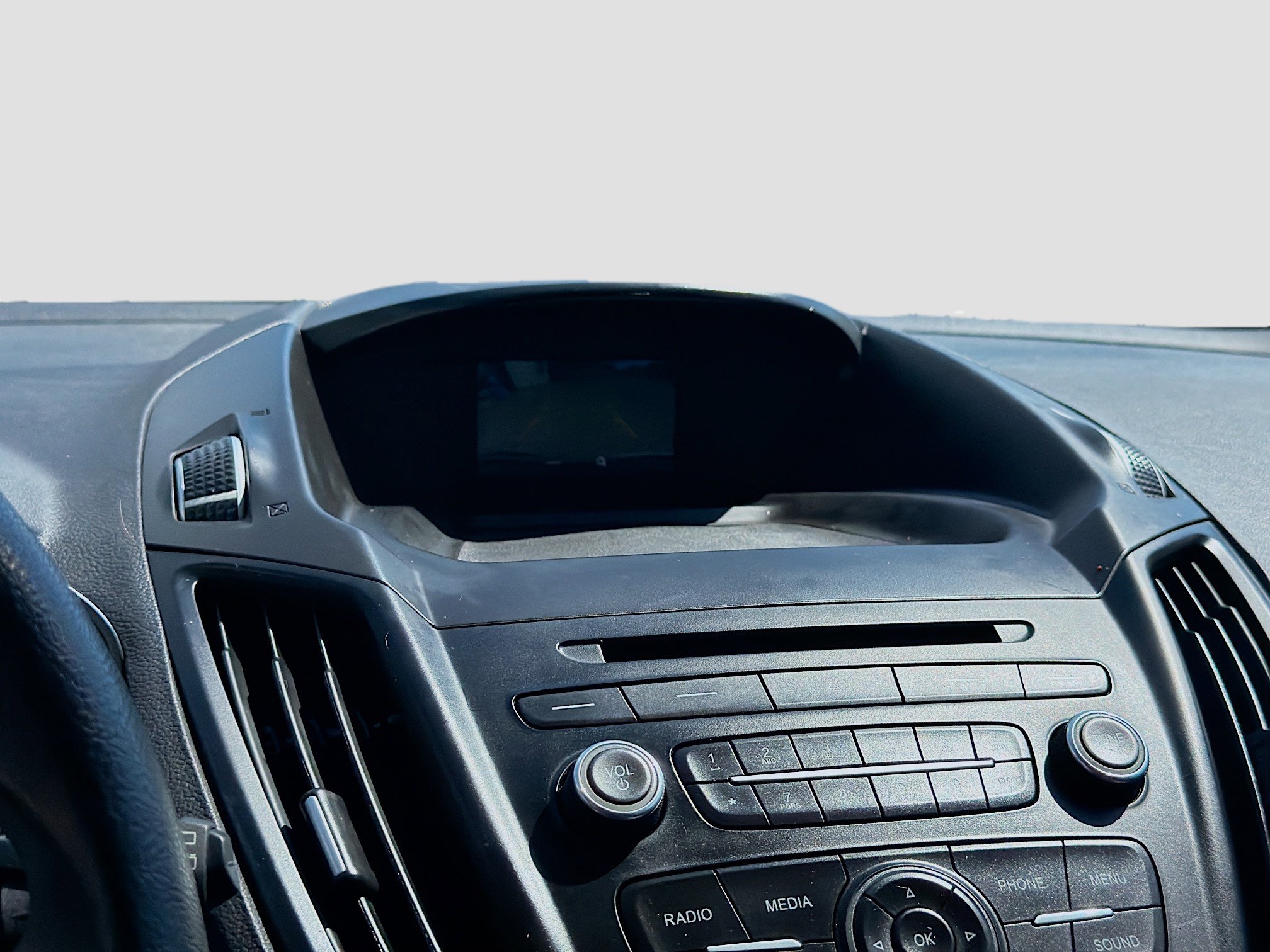 Used 2018 Ford Escape SE image 11