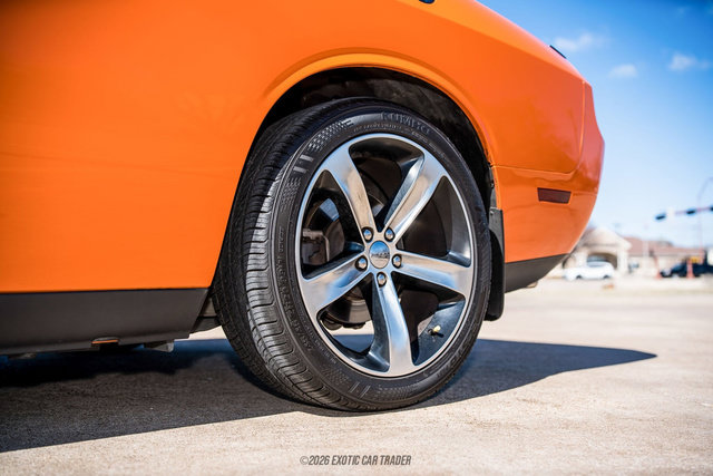 Used 2014 Dodge Challenger R/T RWD image 54