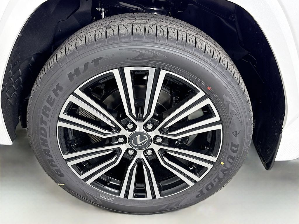 New 2026 Lexus LX 700h Luxury image 23