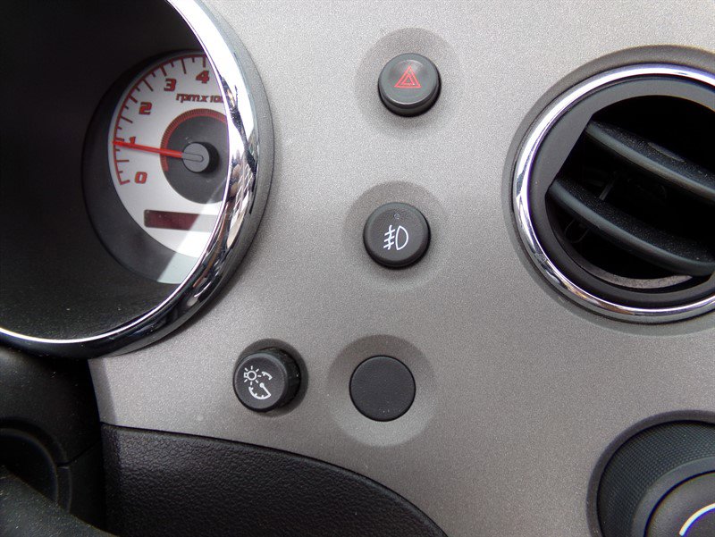 Used 2007 Pontiac Solstice Convertible w/ Premium Package image 64