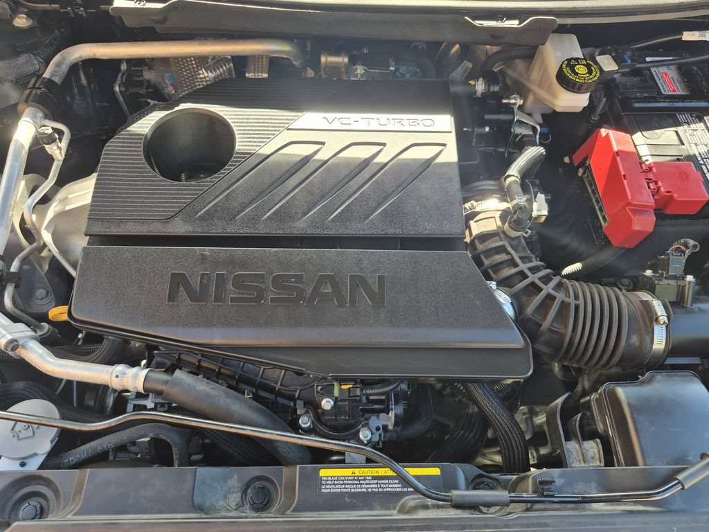 Used 2025 Nissan Rogue SV AWD/4WD image 17