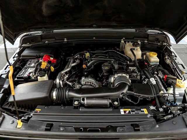 Used 2022 Jeep Wrangler Unlimited Sport image 31