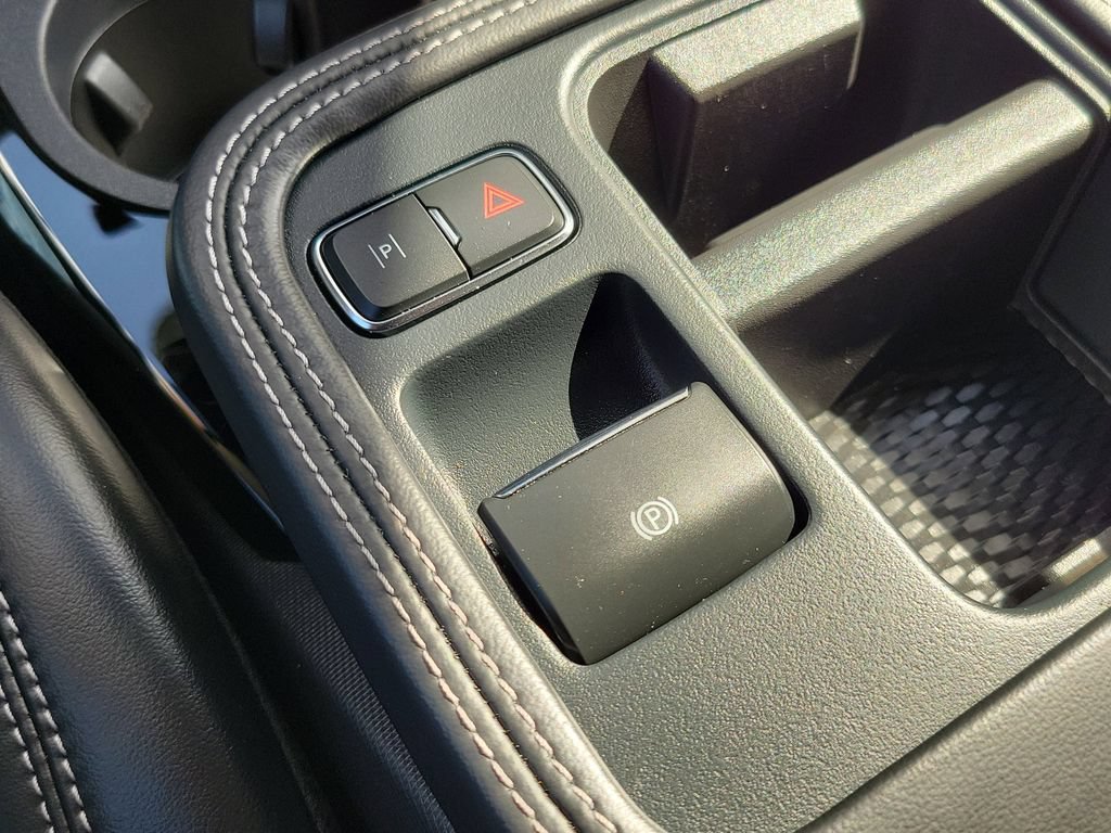 Certified 2025 Ford Mustang Mach-E Select RWD image 24