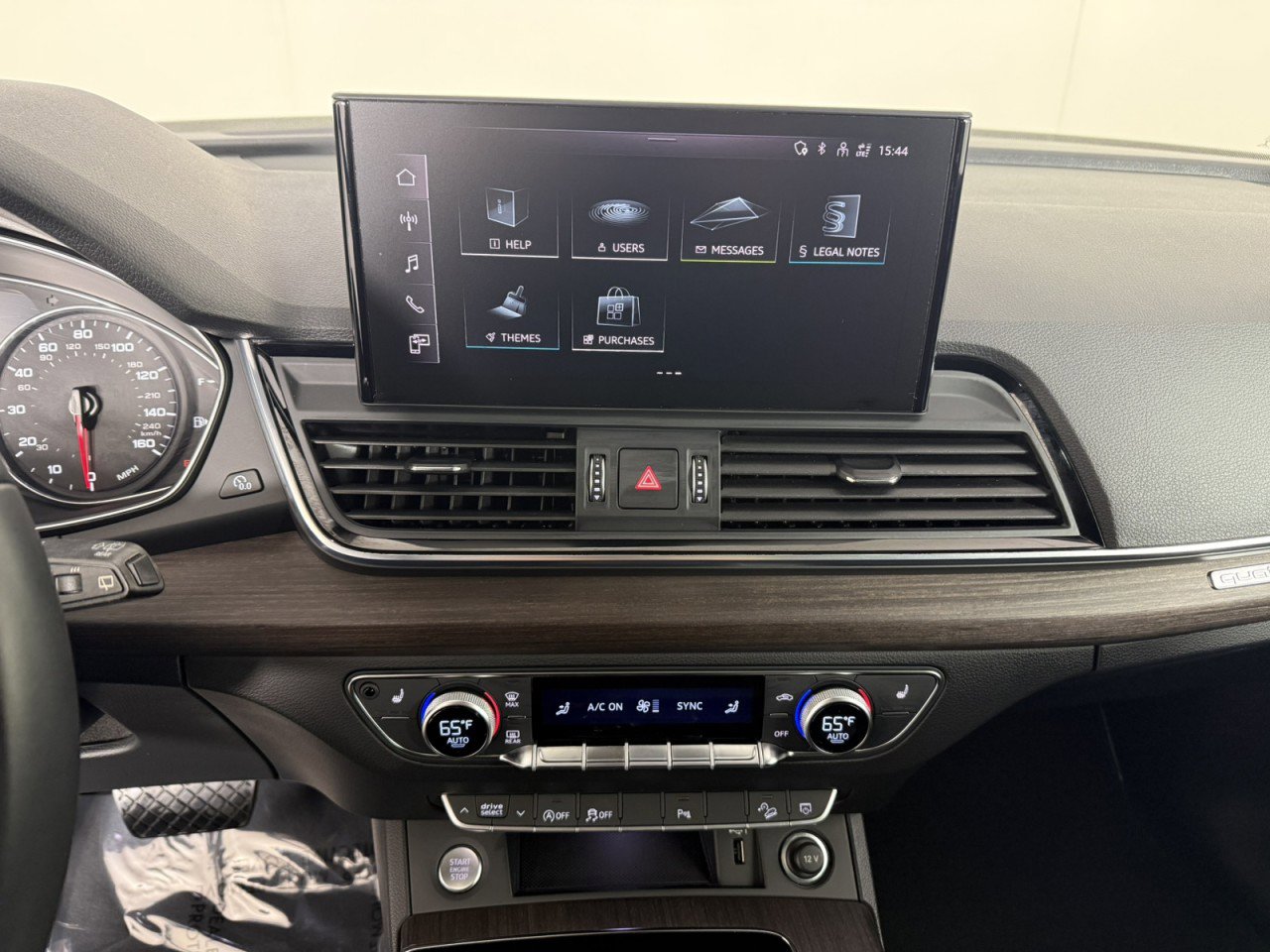 Used 2023 Audi Q5 2.0T Premium w/ Convenience Package AWD/4WD image 20