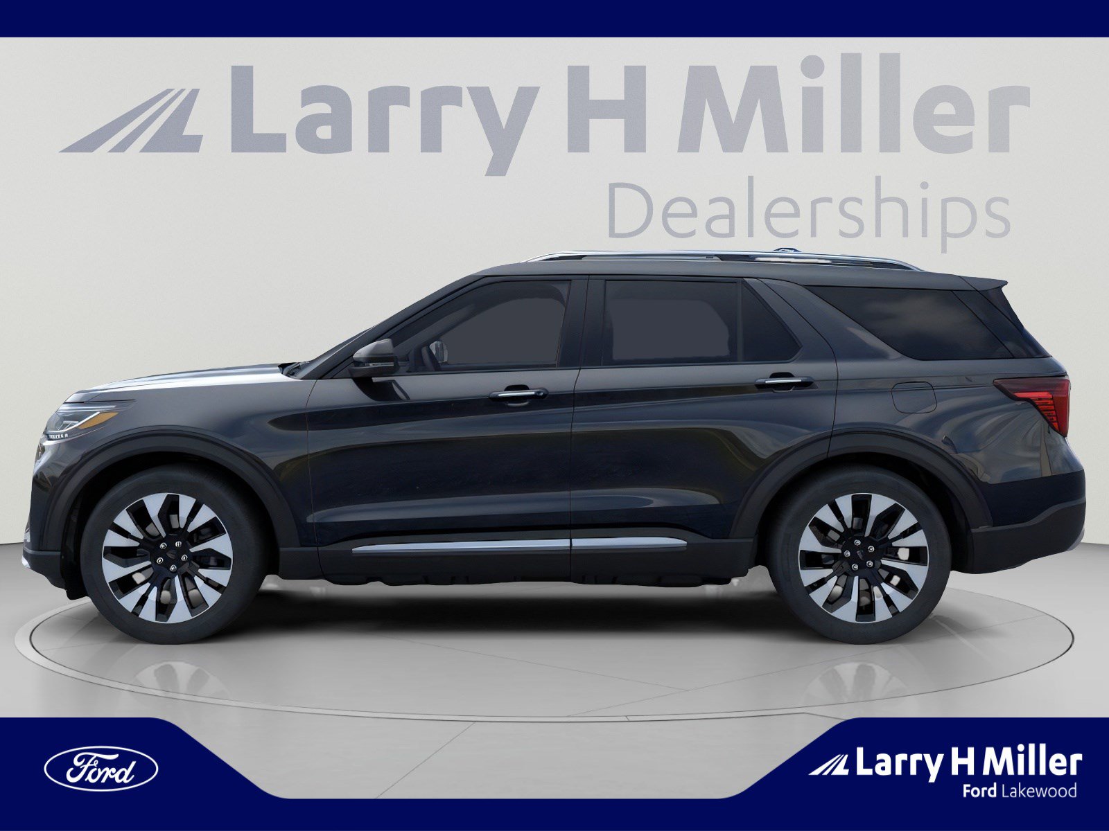 New 2026 Ford Explorer Platinum w/ LUX Leather Package AWD/4WD image 3