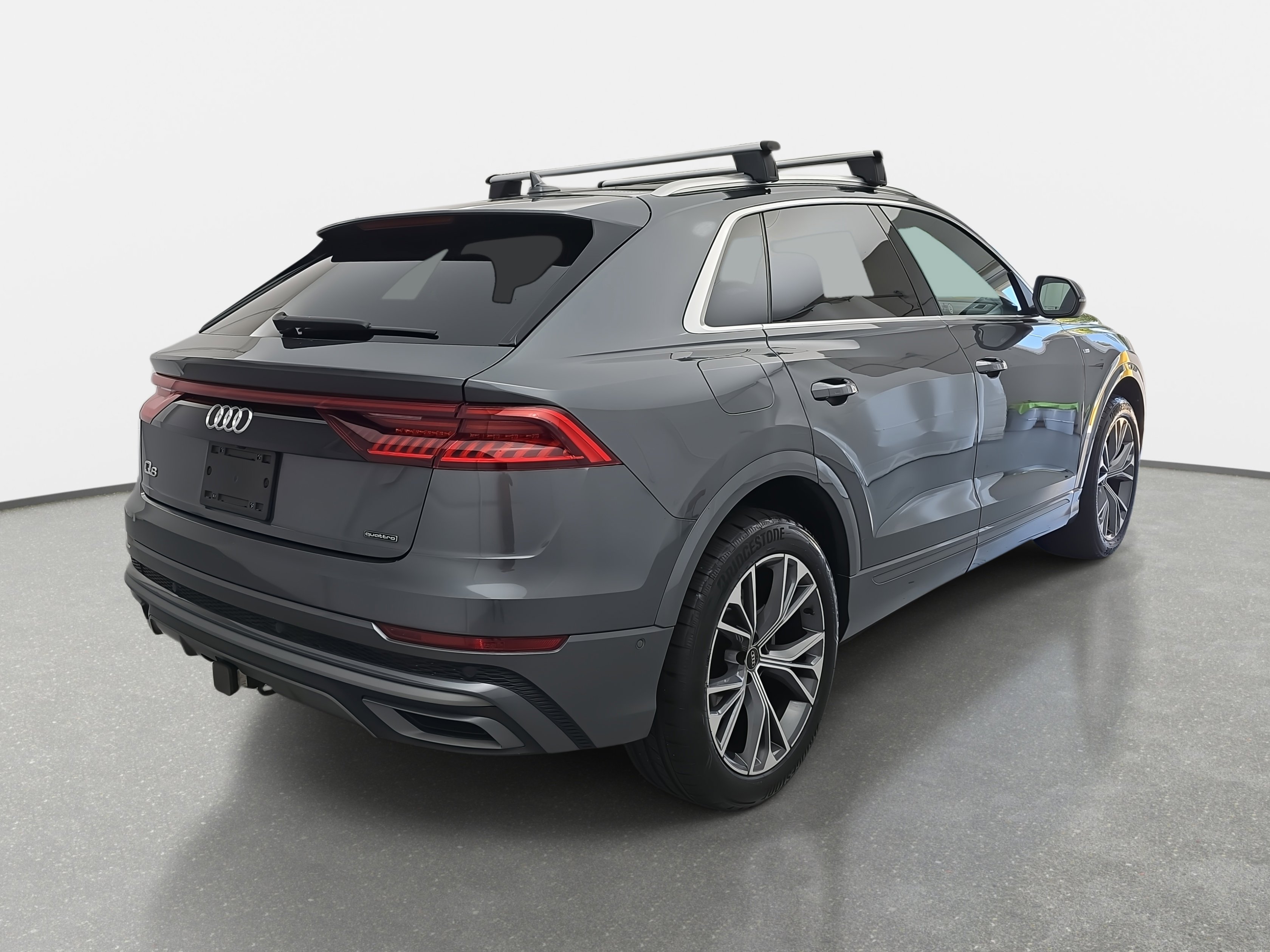 Used 2021 Audi Q8 Premium Plus image 9