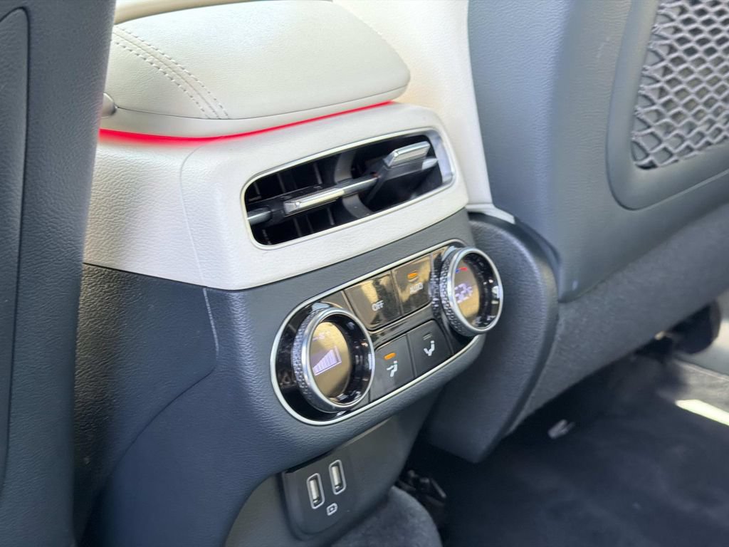 Used 2023 Genesis Electrified GV70 AWD/4WD image 13