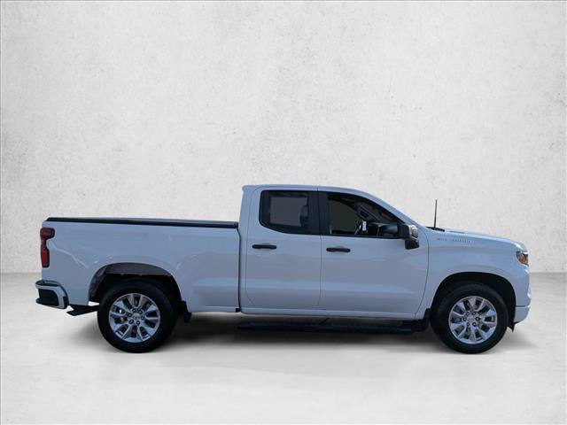 Used 2025 Chevrolet Silverado 1500 Custom RWD image 4