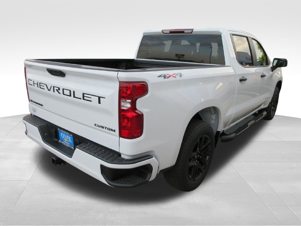 New 2026 Chevrolet Silverado 1500 Custom w/ Turbomax Blackout Package AWD/4WD image 6