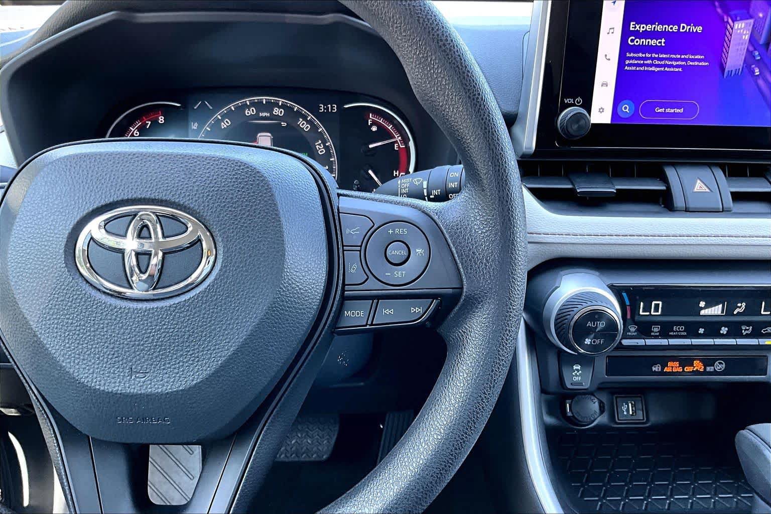 Certified 2024 Toyota RAV4 XLE FWD image 25