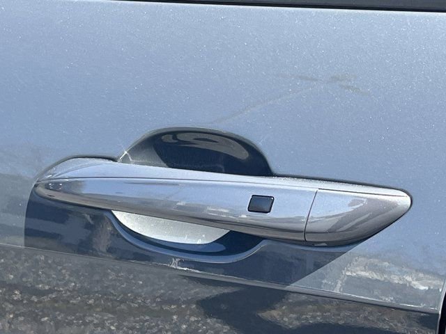 Used 2023 Hyundai Elantra SEL FWD image 28