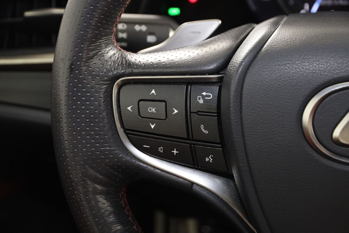 Used 2019 Lexus ES 350 F Sport w/ Accessory Package 2 FWD image 35