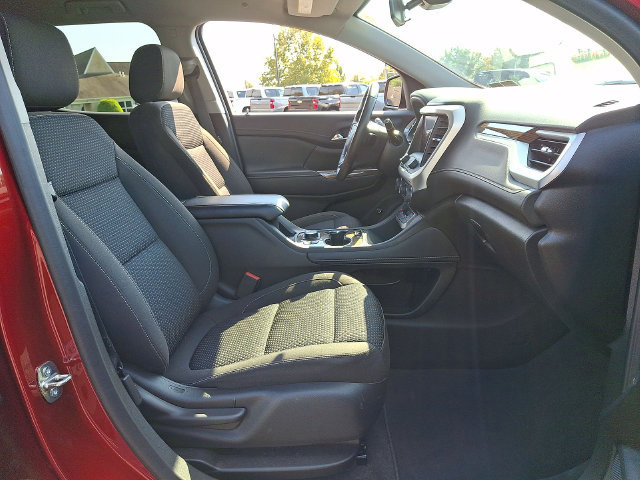 Used 2023 GMC Acadia SLE w/ Driver Convenience Package FWD image 32