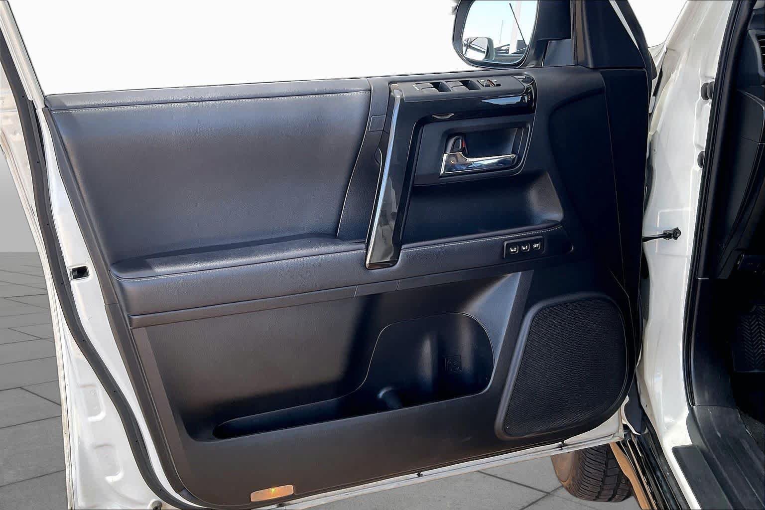 Used 2020 Toyota 4Runner Nightshade AWD/4WD image 22