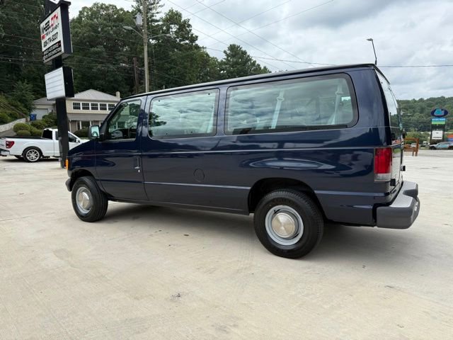 Used 2003 Ford E-350 and Econoline 350 Super Duty Wagon RWD image 8