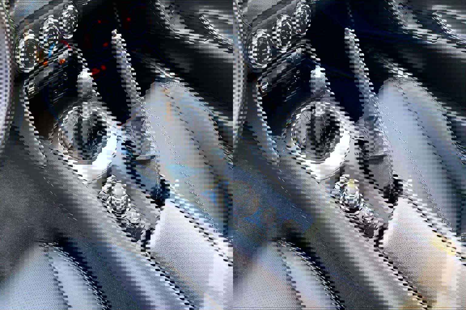 Used 2020 MAZDA MX-5 Miata RF Grand Touring image 15