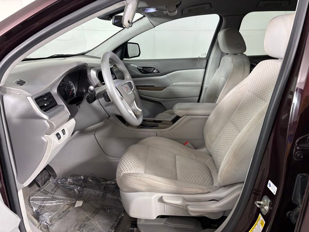 Used 2017 GMC Acadia SLE FWD image 18