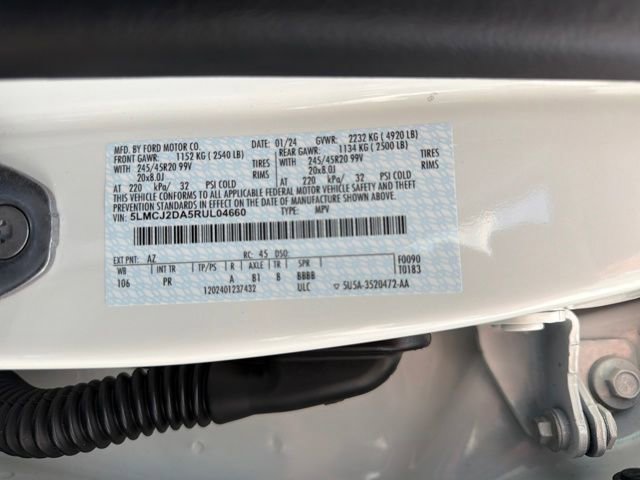 Certified 2024 Lincoln Corsair Reserve w/ Equipment Group 201A image 35