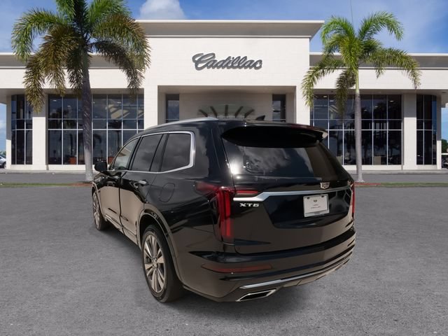 Certified 2023 Cadillac XT6 Premium Luxury FWD image 11