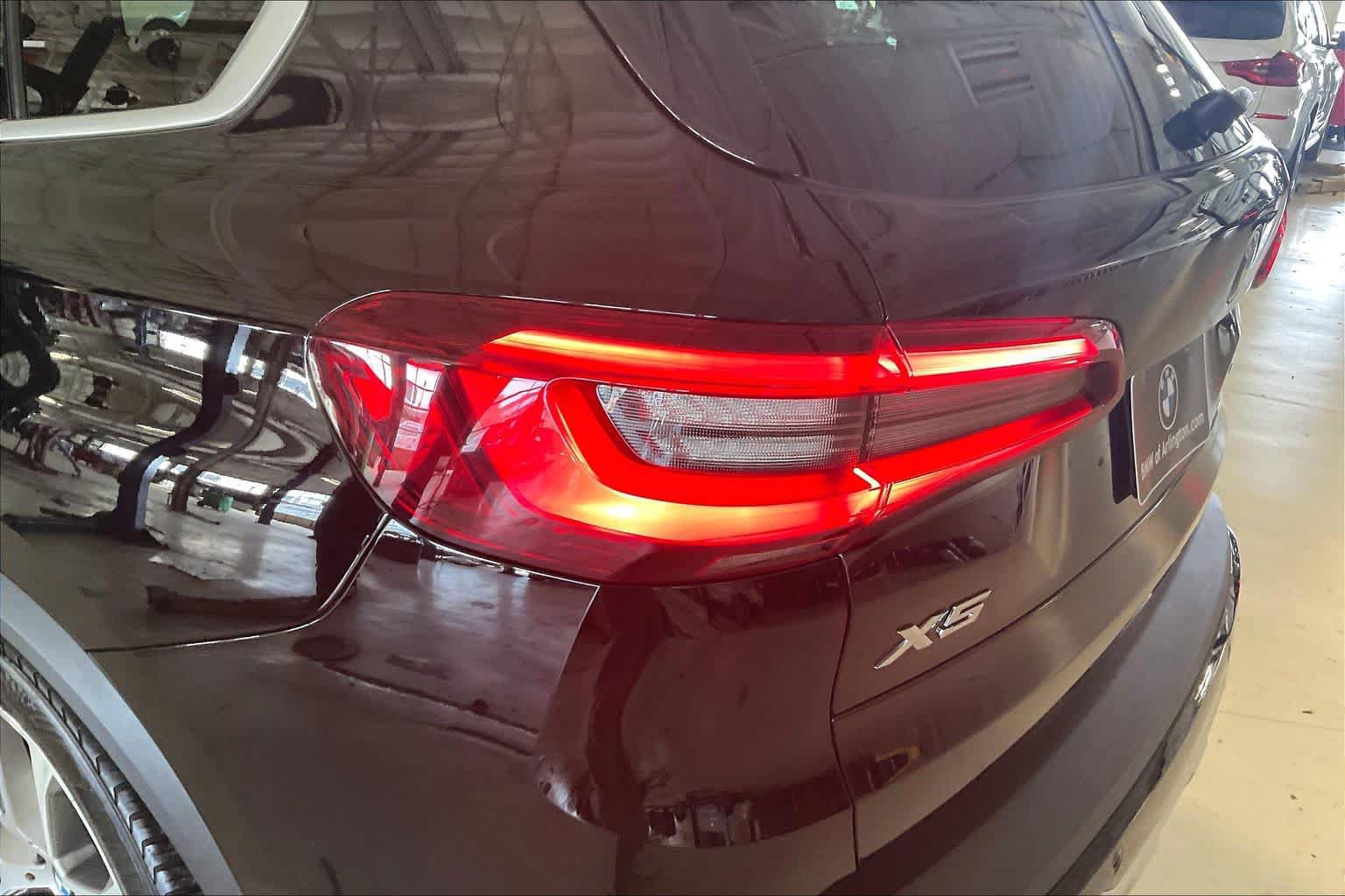 Used 2023 BMW X5 xDrive40i AWD/4WD image 26