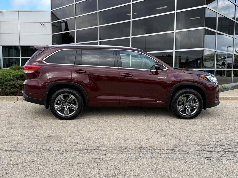Used 2019 Toyota Highlander Limited Platinum AWD/4WD image 2