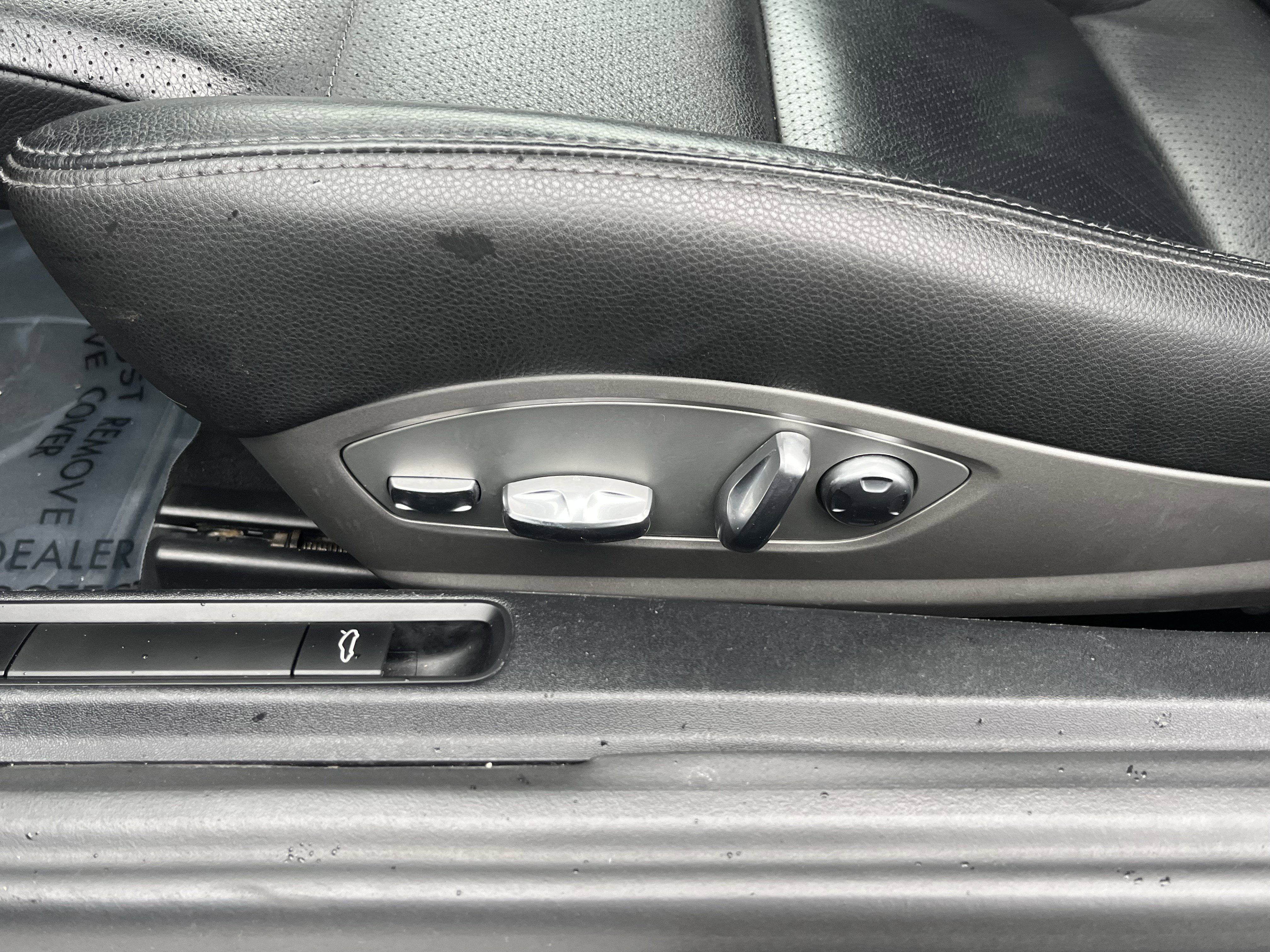 Used 2015 Porsche 911 Carrera image 16