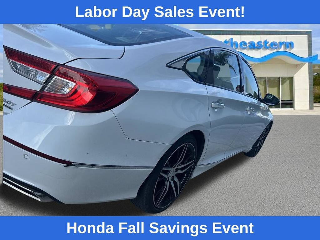Used 2022 Honda Accord Touring image 9