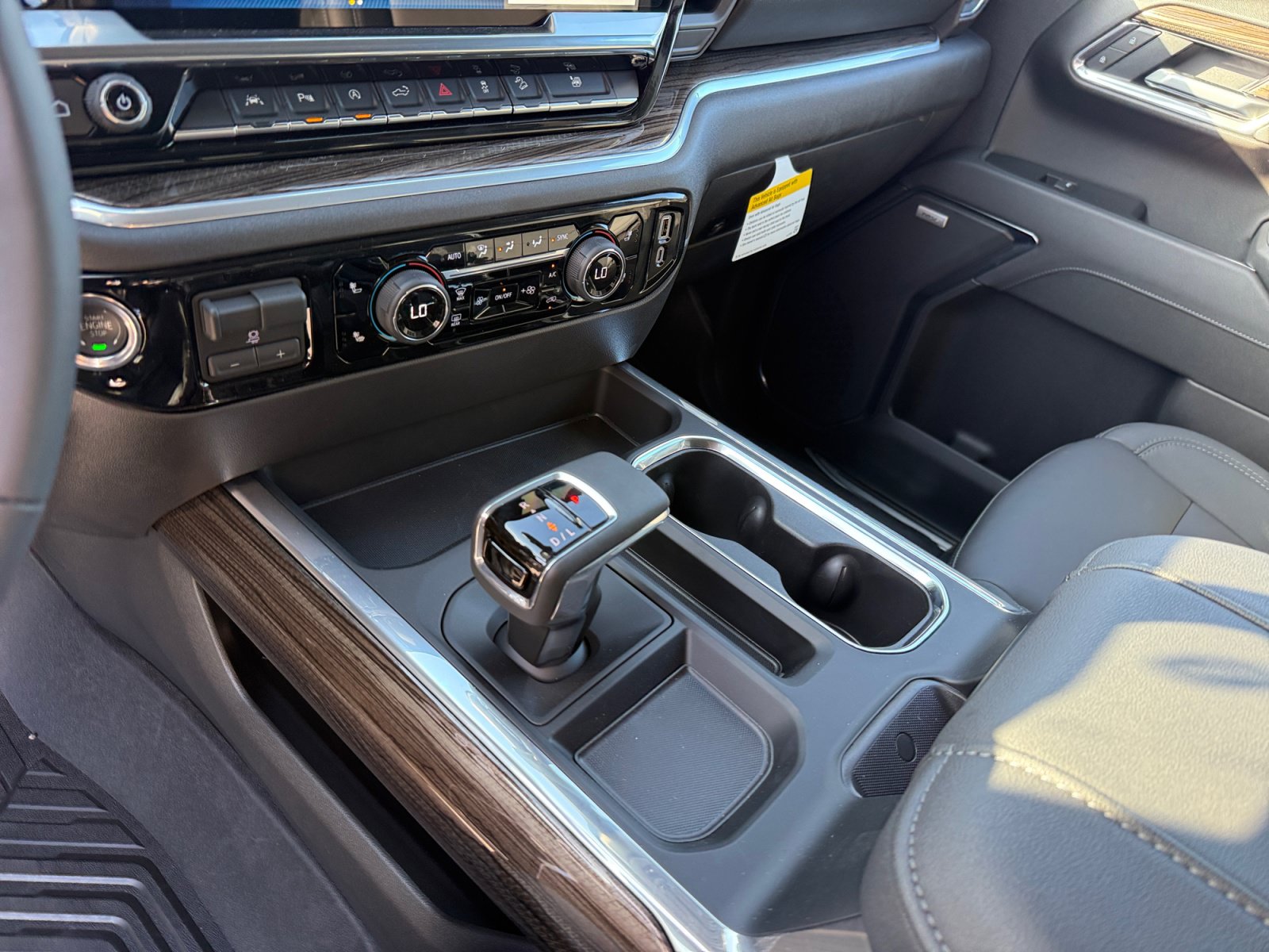 New 2026 Chevrolet Silverado 1500 RST w/ RST All Star Premium Package AWD/4WD image 13