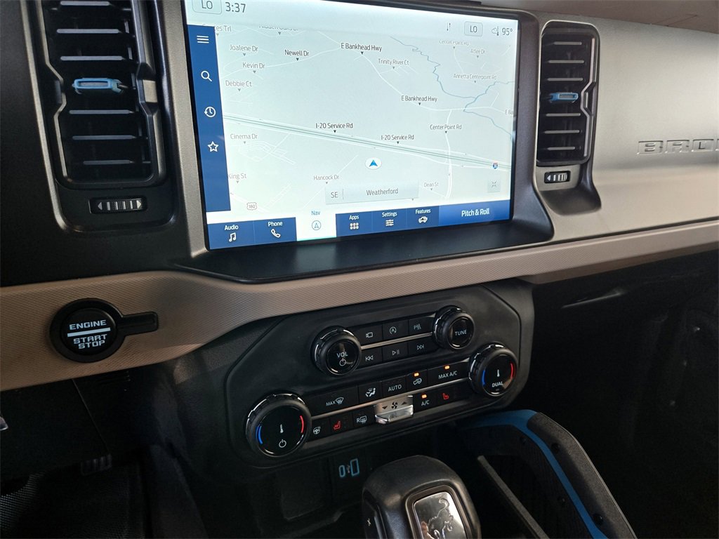 Used 2022 Ford Bronco Wildtrak image 17