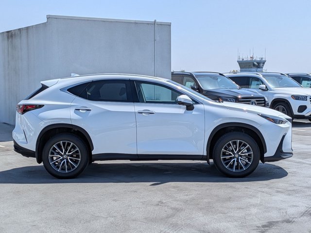 Used 2026 Lexus NX 350h AWD w/ Accessory Package (2T) image 4