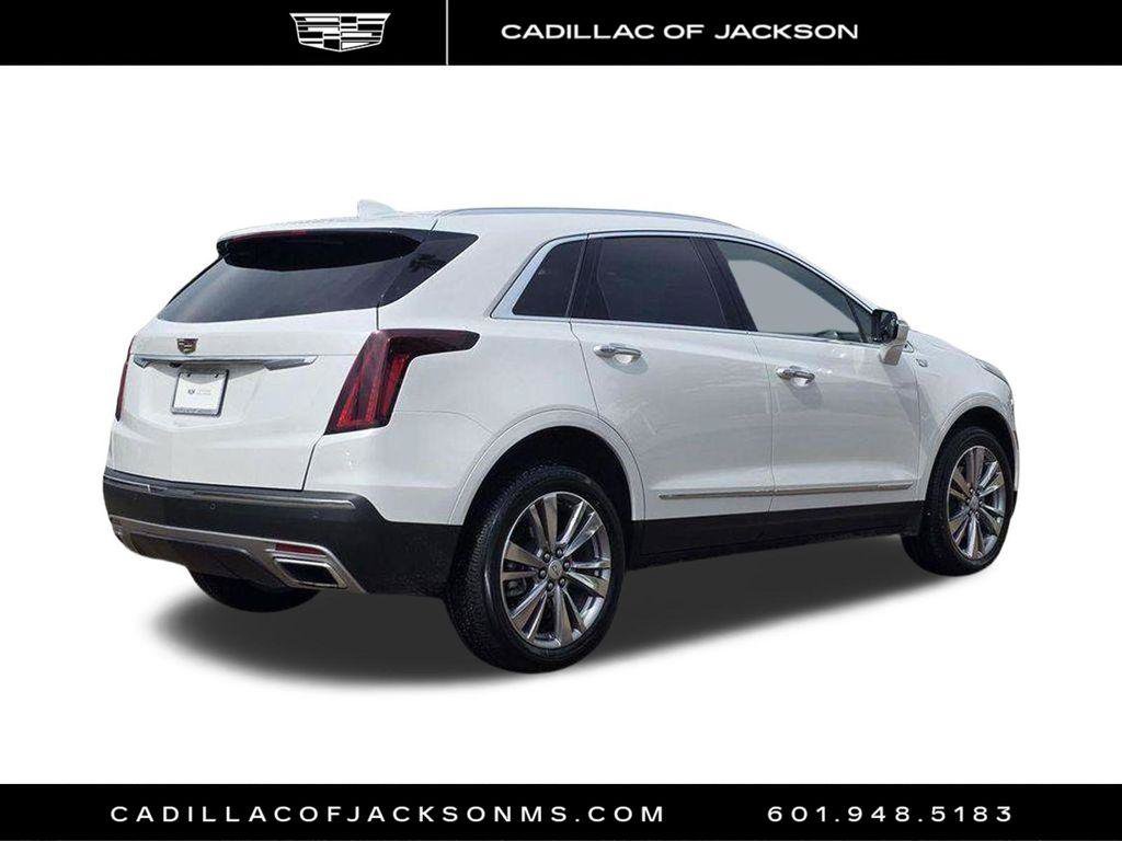 Certified 2024 Cadillac XT5 Premium Luxury FWD image 5