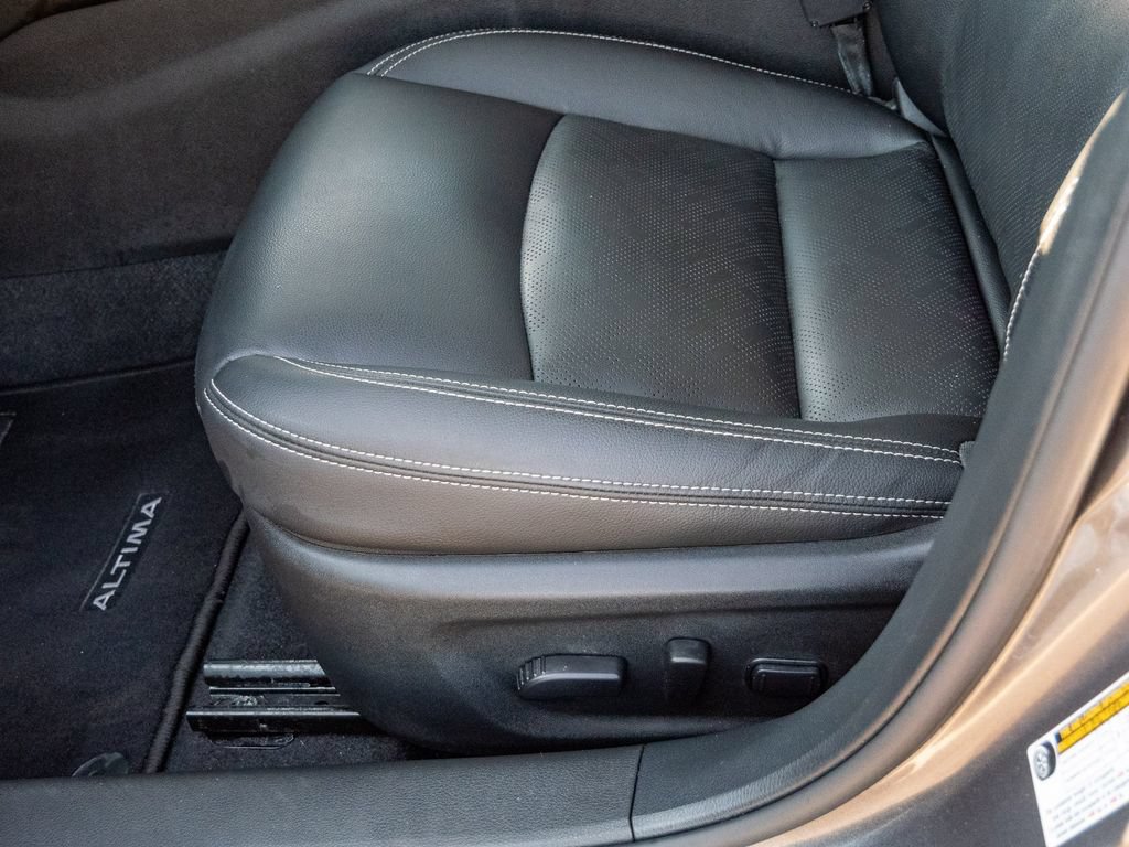 Used 2023 Nissan Altima 2.5 SL FWD image 32