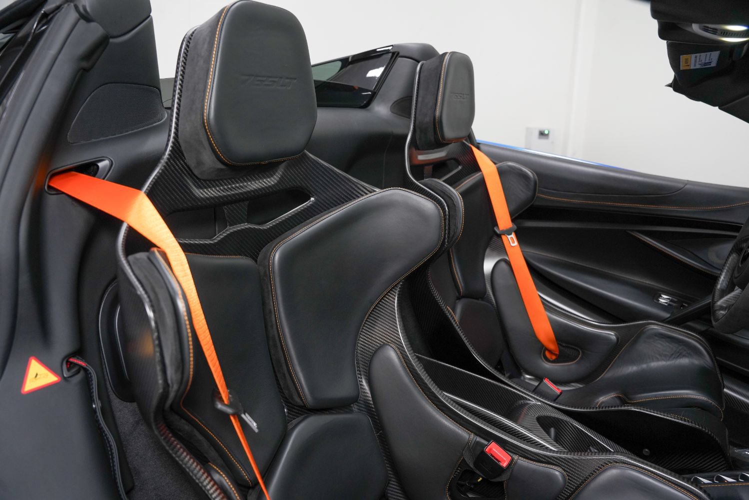 Used 2022 McLaren 765LT RWD image 34