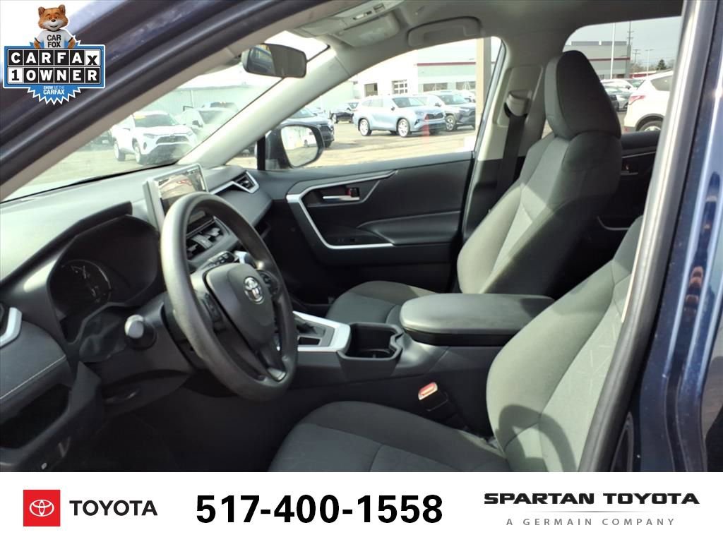 Used 2025 Toyota RAV4 XLE image 13