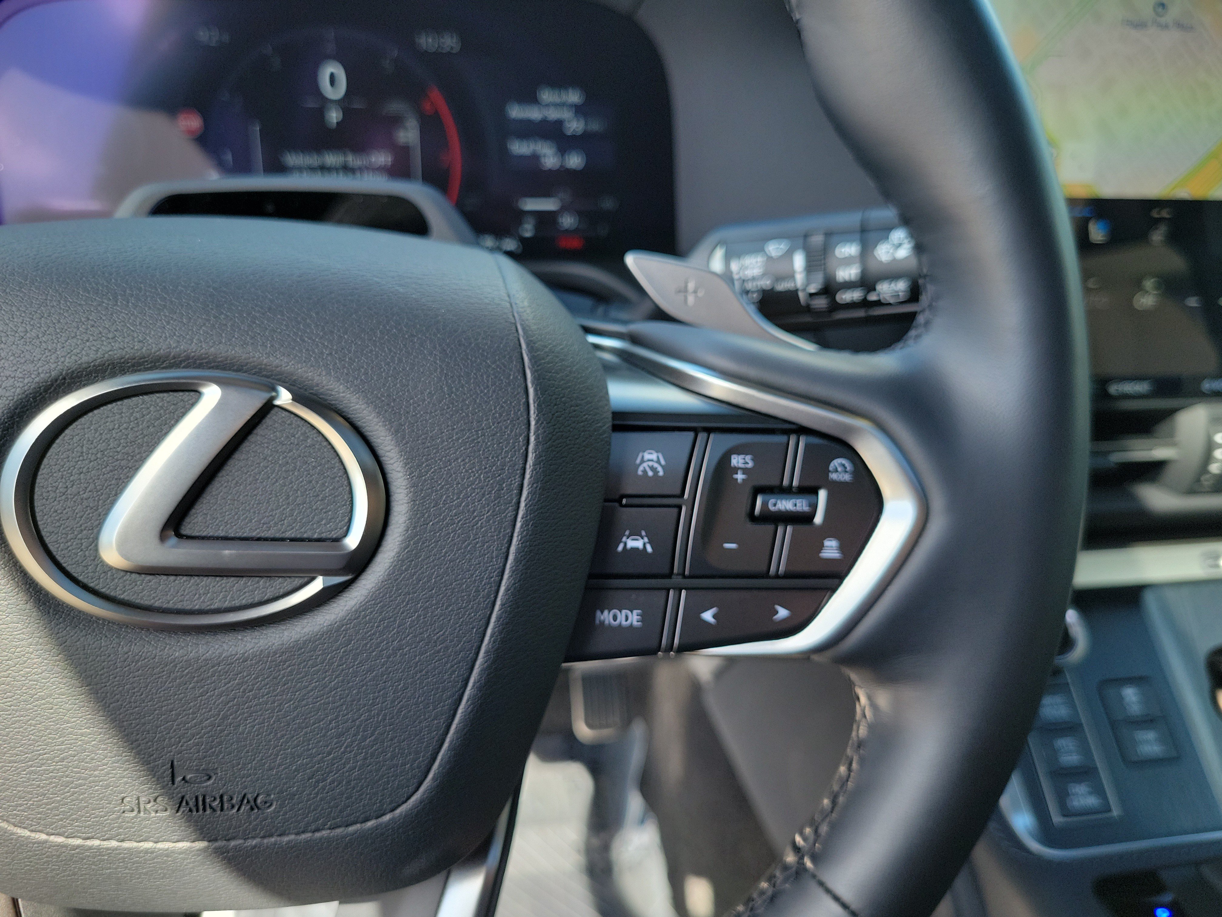 Used 2025 Lexus GX 550 AWD/4WD image 23