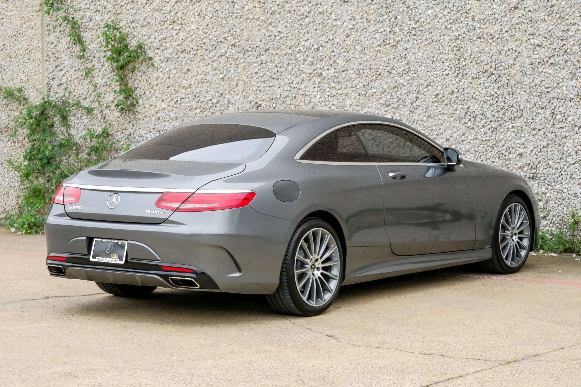 Used 2017 Mercedes-Benz S 550 4MATIC Coupe w/ Premium 1 Package image 9