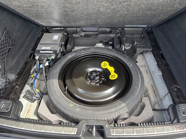 Used 2022 Volvo XC60 B5 Momentum w/ Advanced Package image 32