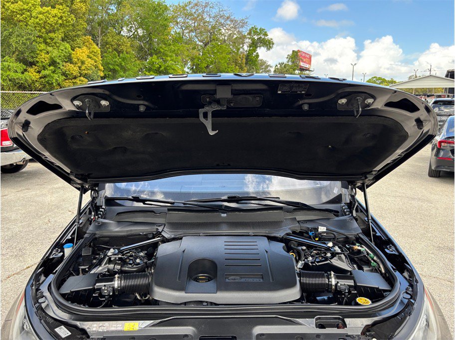 Used 2021 Land Rover Discovery HSE R-Dynamic image 60