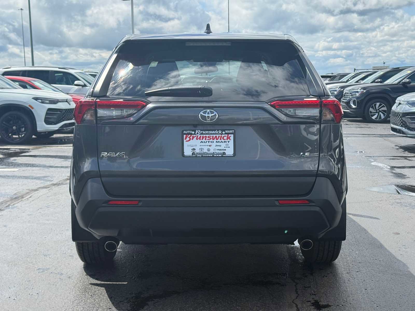 Certified 2023 Toyota RAV4 LE FWD image 5