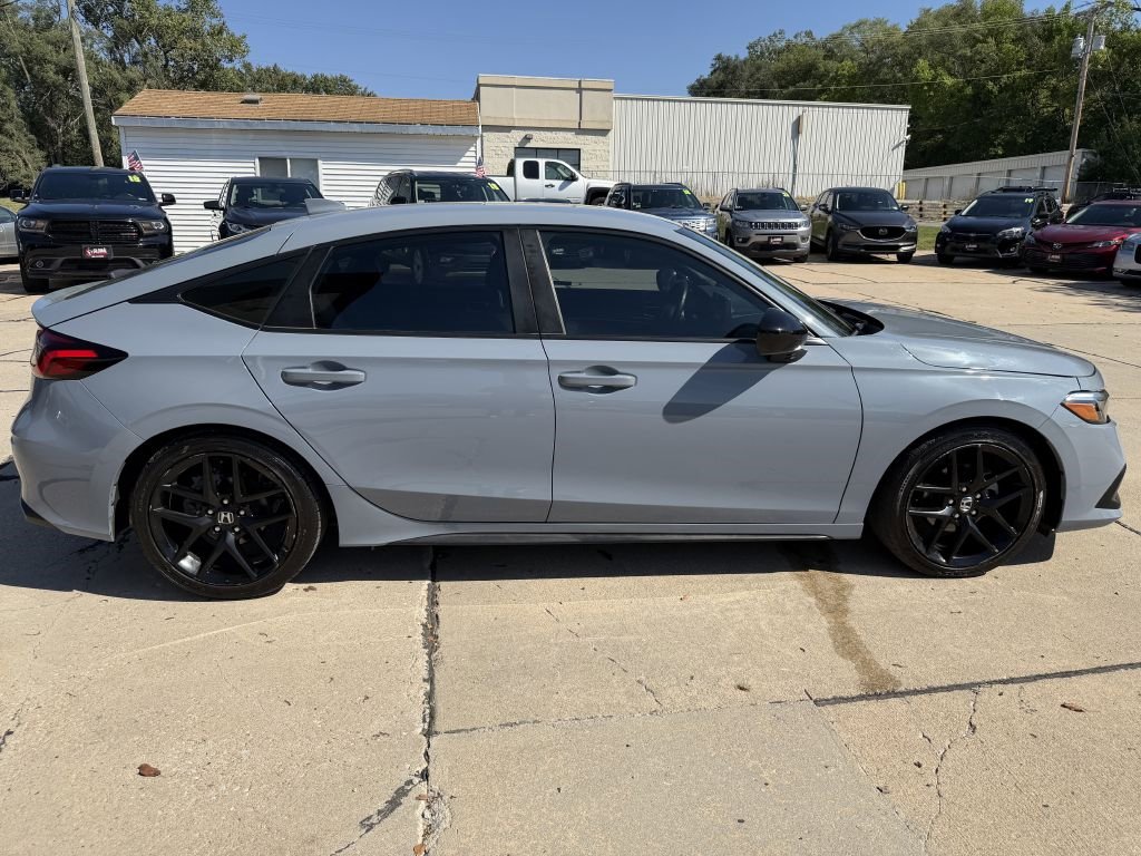 Used 2024 Honda Civic Sport image 8