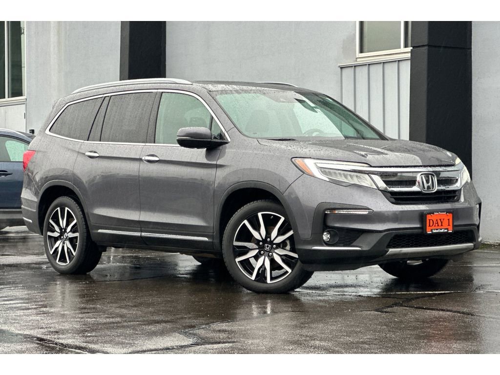 Used 2019 Honda Pilot Touring image 2