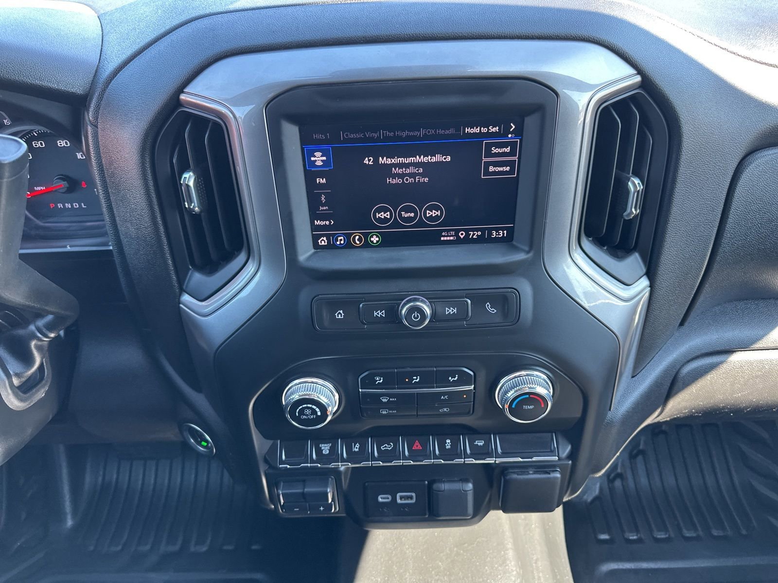 Used 2024 GMC Sierra 3500 Pro image 27