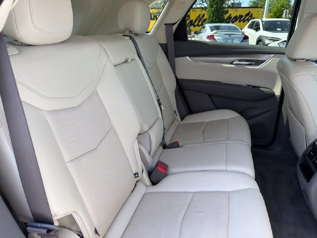 Used 2021 Cadillac XT5 Premium Luxury FWD image 28