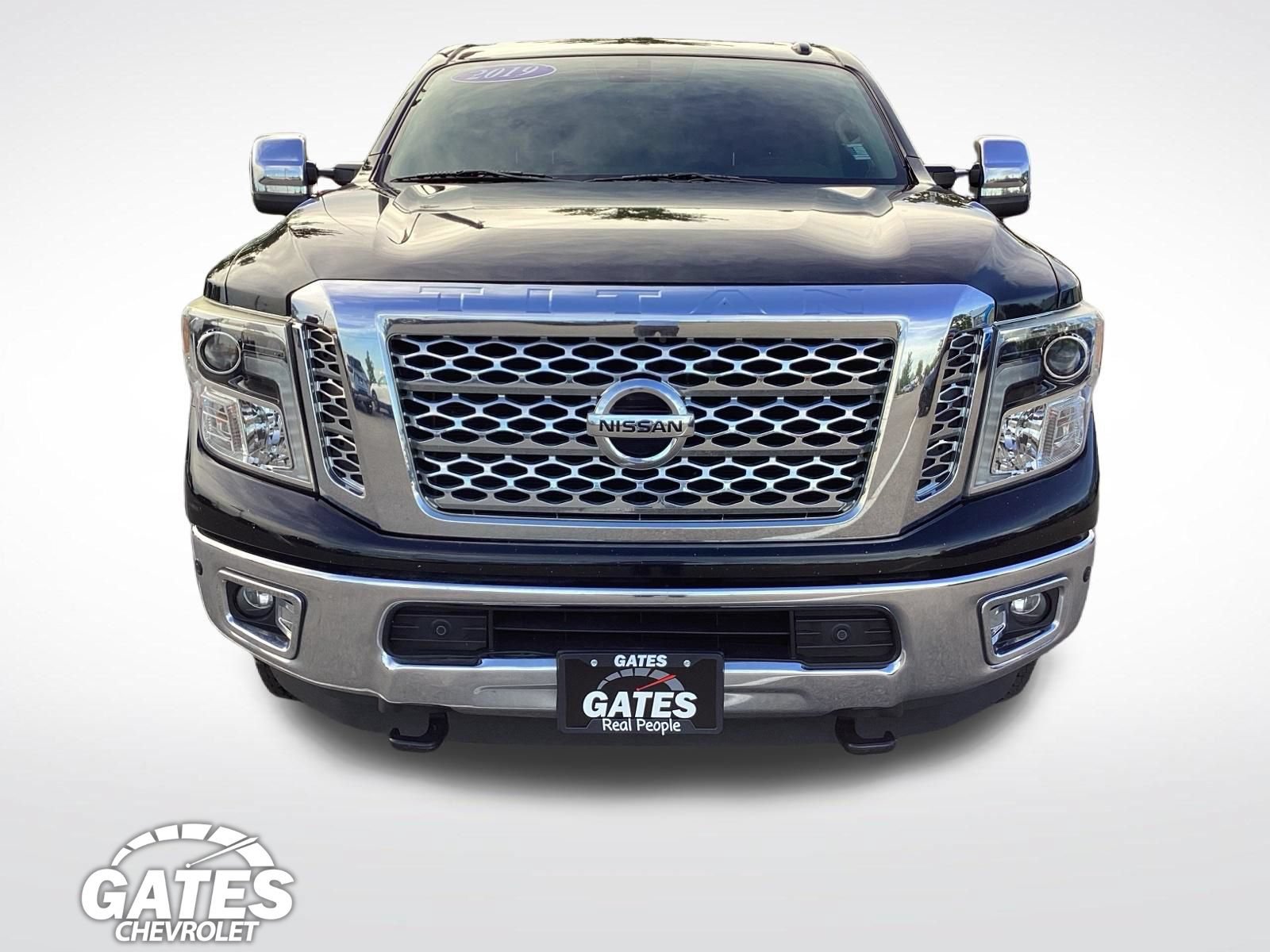 Used 2019 Nissan Titan SL w/ Texas Titan Edition AWD/4WD image 2