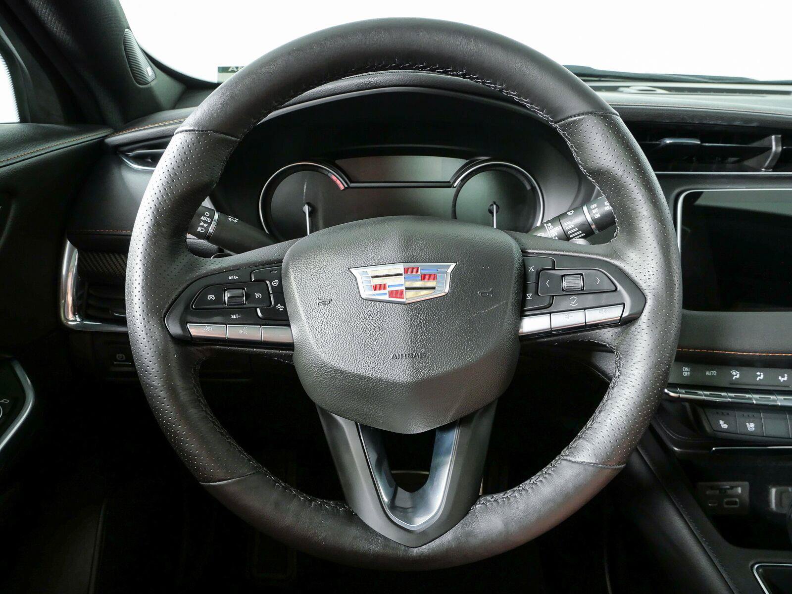 Used 2021 Cadillac XT4 Sport FWD image 9