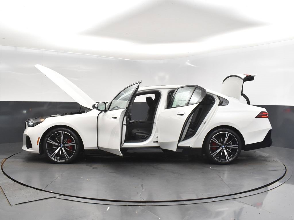 New 2026 BMW 530i w/ M Sport Package image 46