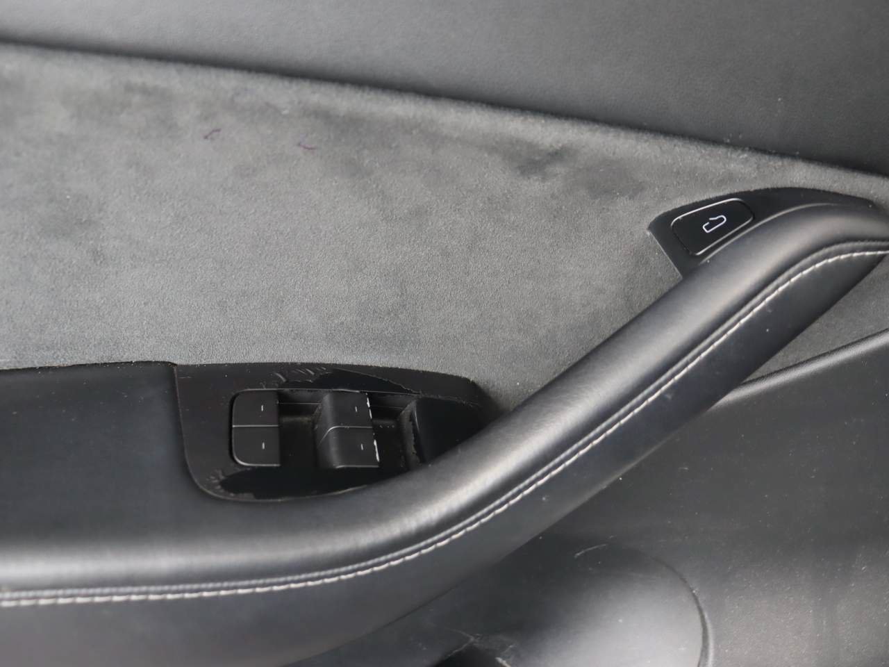 Used 2021 Tesla Model Y Long Range AWD/4WD image 14