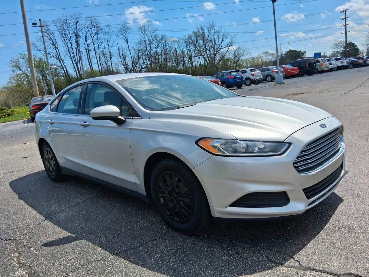 Used 2014 Ford Fusion S FWD image 3