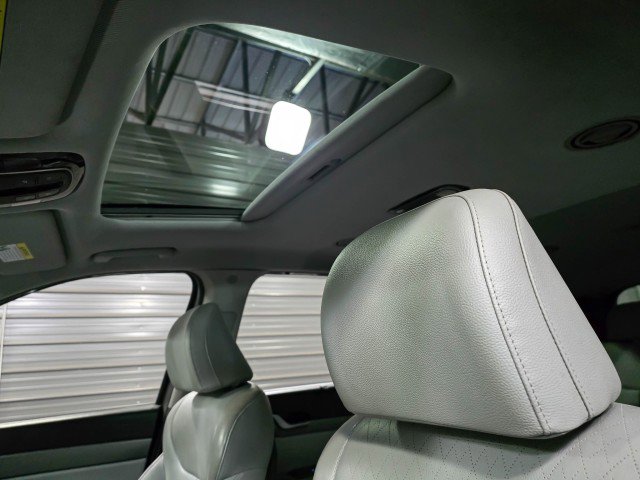 Used 2021 Hyundai Palisade SEL w/ Premium Package image 19