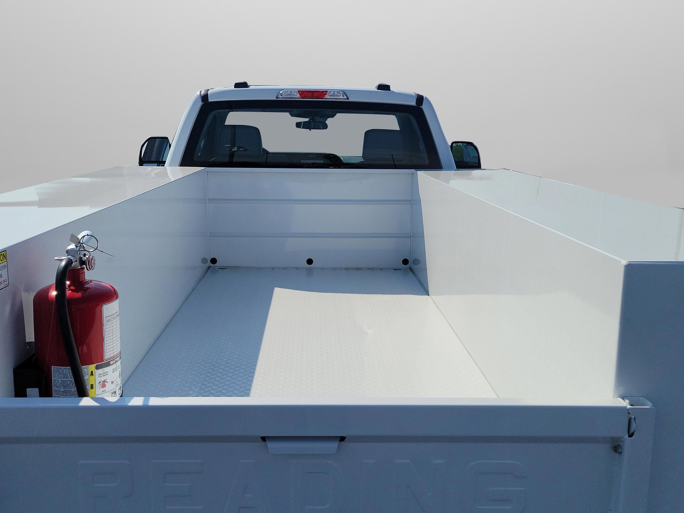 New 2025 Ford F550 2WD Regular Cab Super Duty w/ XL Chrome Package image 7